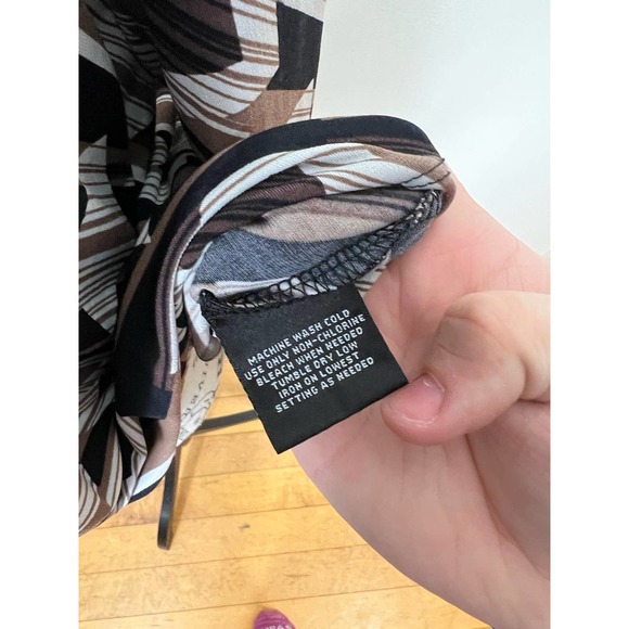 East 5th square neck patterned long sleeve Blouse - Picture 6 of 8